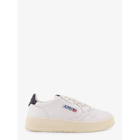 Medalist leather sneakers
