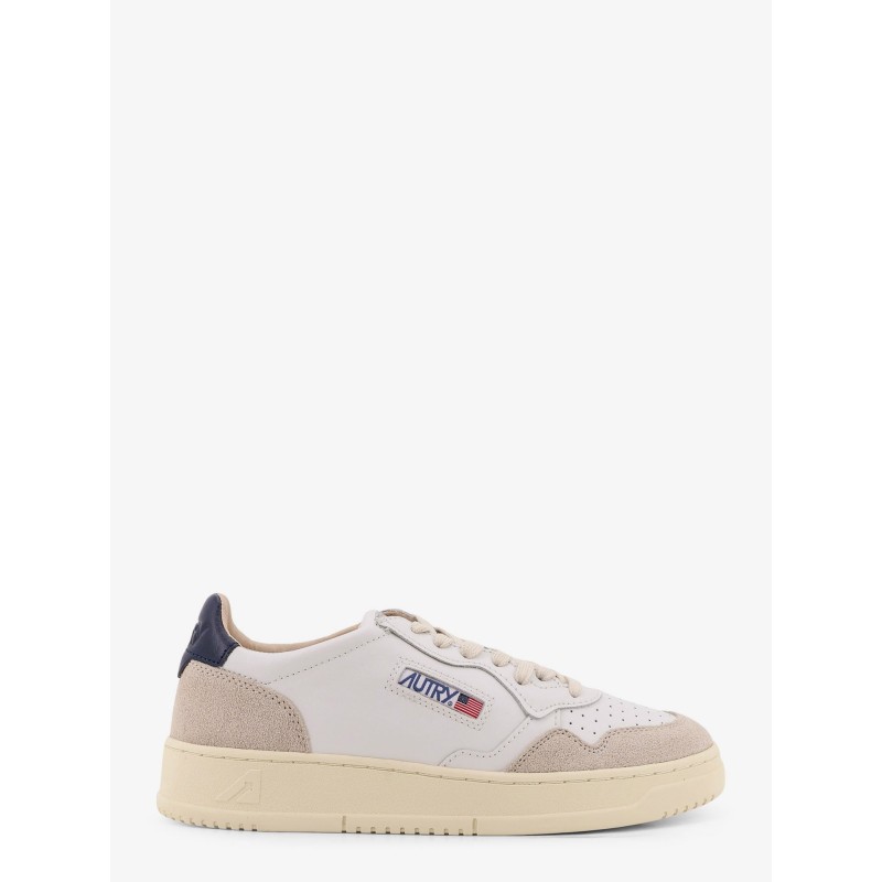 Medalist leather sneakers