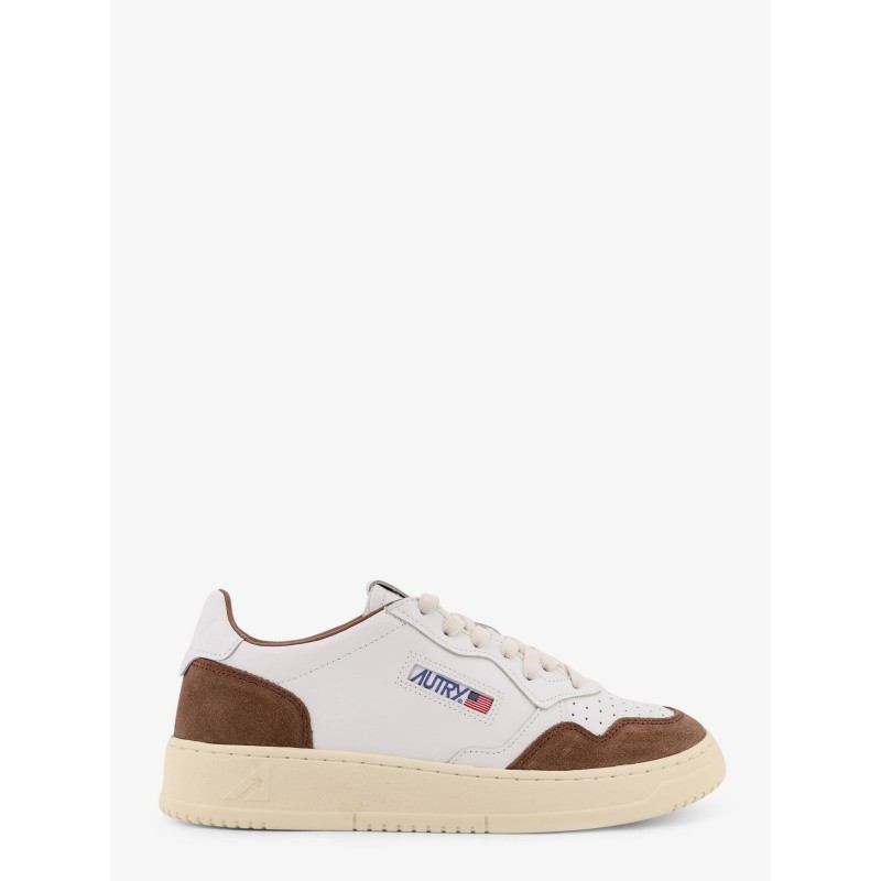 Medalist leather sneakers