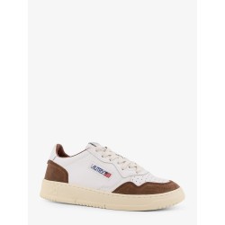 Medalist leather sneakers