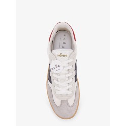 Leather sneakers with suede inserts