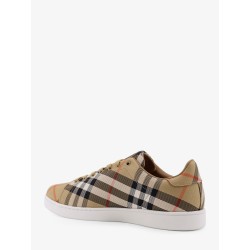 Canvas sneakers with Check motif