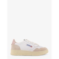 Medalist leather sneakers