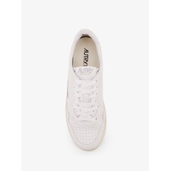 Medalist leather sneakers