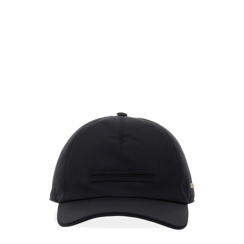 BASEBALL HAT WITH LOGO