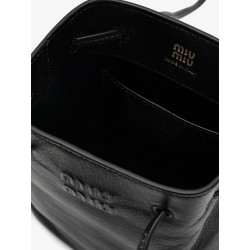 Leather crossbody bag with used effect