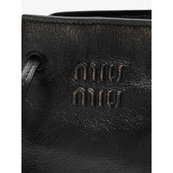 Leather crossbody bag with used effect