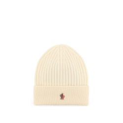 Virgin wool hat