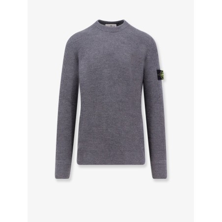 Certified virgin wool sweater