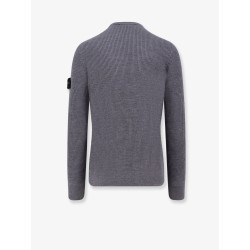 Certified virgin wool sweater