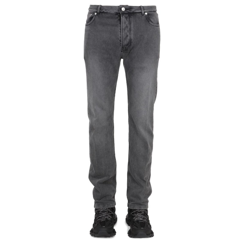 JEANS CON PATCH LOGO