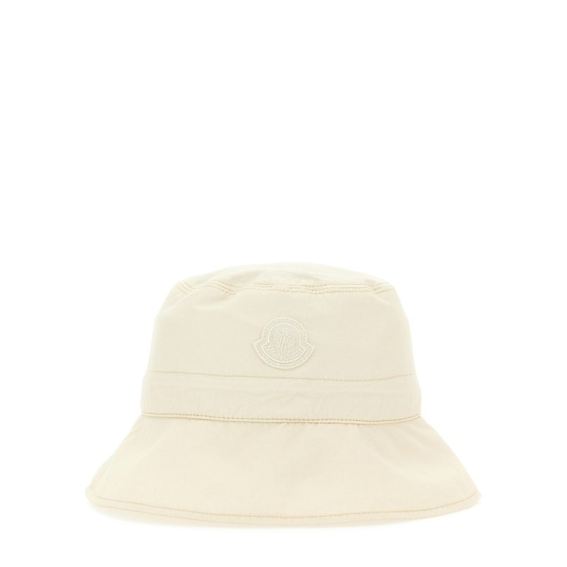 BUCKET HAT WITH LOGO