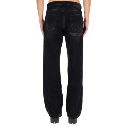 DECONSTRUCTED JEANS