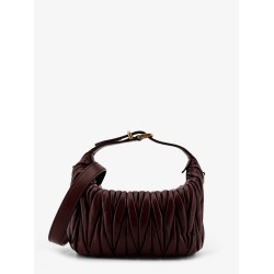 Matelassé leather handbag