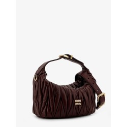 Matelassé leather handbag