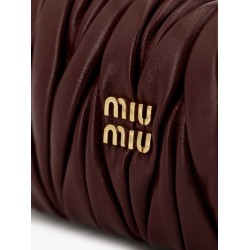 Matelassé leather handbag