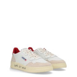 "MEDALIST LOW" SNEAKER