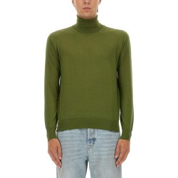 CASHMERE, WOOL AND SILK TURTLENECK
