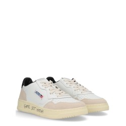 "MEDALIST LOW" SNEAKER