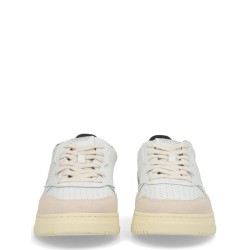 "MEDALIST LOW" SNEAKER