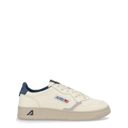 "MEDALIST LOW" SNEAKER