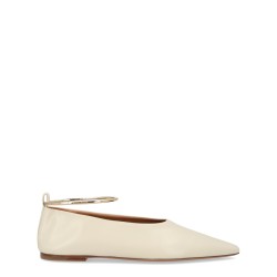 BALLERINA WITH ANKLET