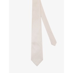 Silk tie
