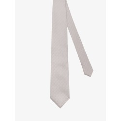 Silk tie
