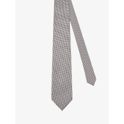 Silk tie