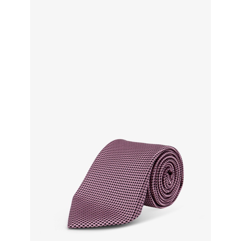 Silk tie