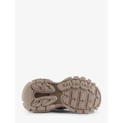 Track mesh sneakers with colored laces detail