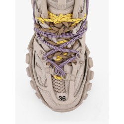 Track mesh sneakers with colored laces detail