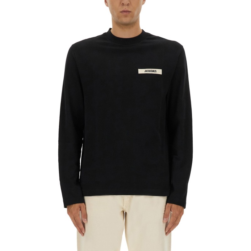 LONG-SLEEVED T-SHIRT