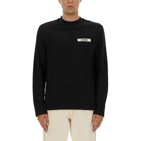 LONG-SLEEVED T-SHIRT