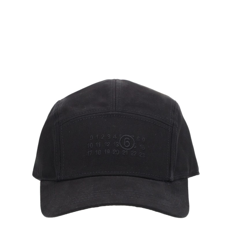 BASEBALL CAP WITH LOGO