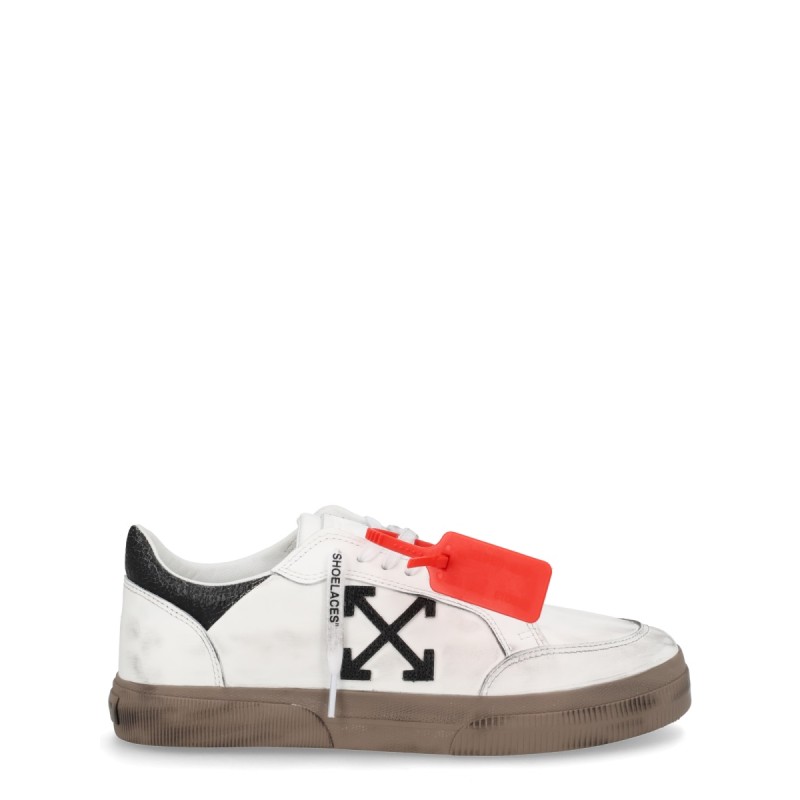 "VULCANIZED" SNEAKER