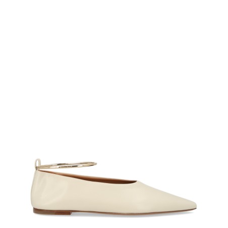 BALLERINA WITH ANKLET