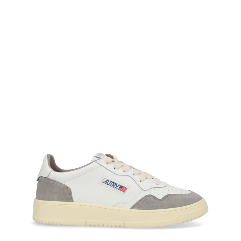 "MEDALIST LOW" SNEAKER