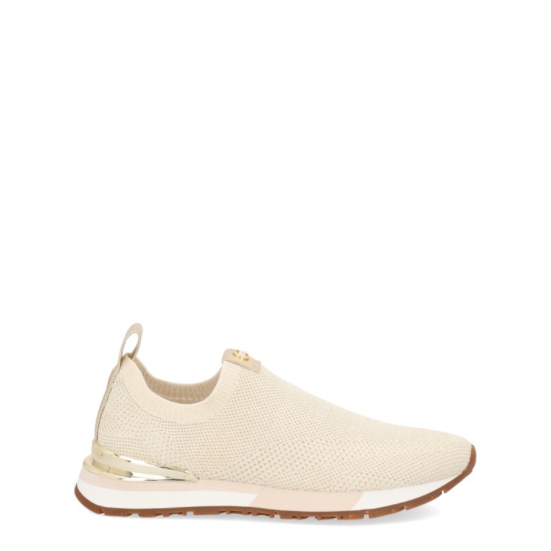 "NOVA" SLIP-ON SNEAKER