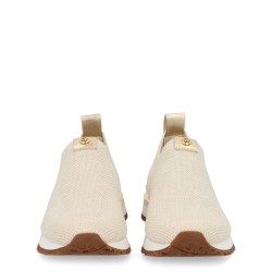 "NOVA" SLIP-ON SNEAKER