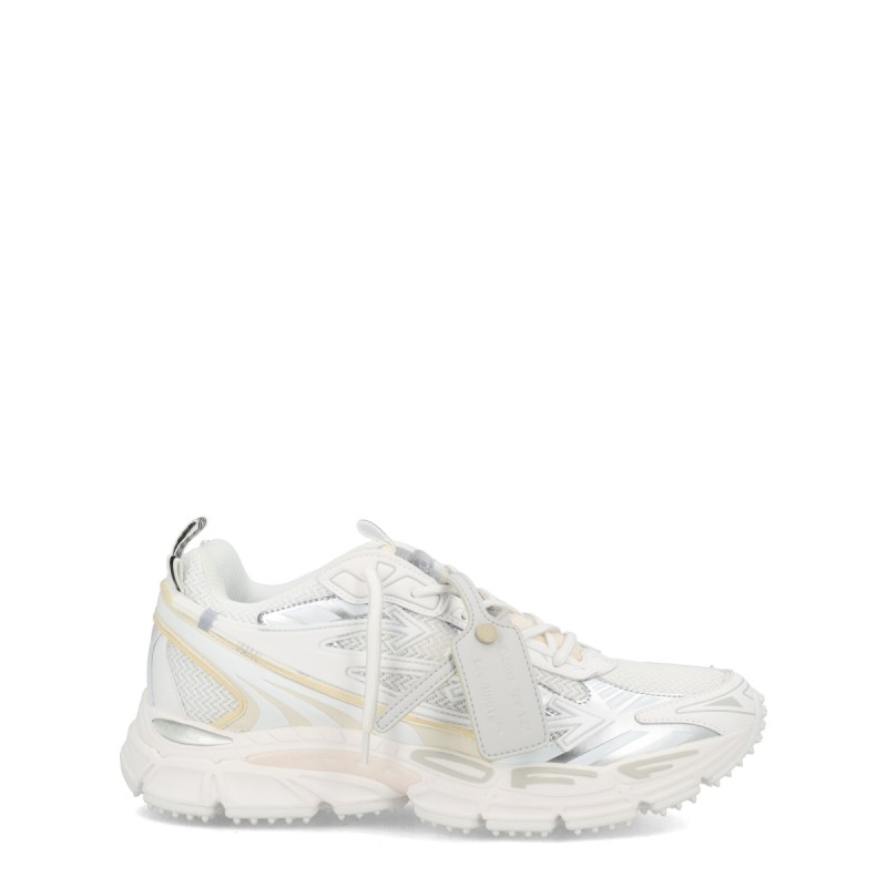 "BE RIGHT BACK" SNEAKER