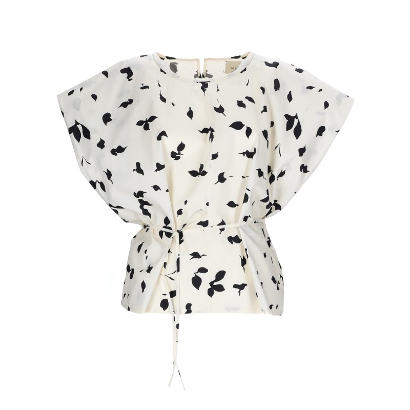 SLEEVELESS TOP WITH RIBBON