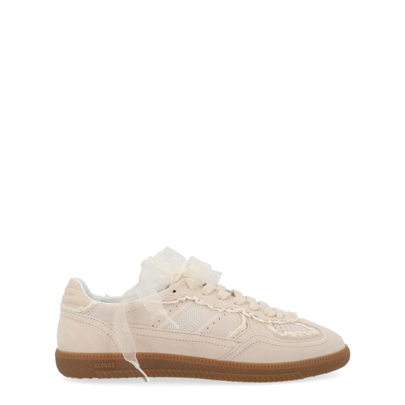 SUEDE SNEAKER