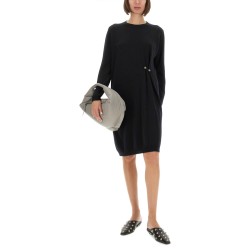KNIT DRESS WITH BROOCH