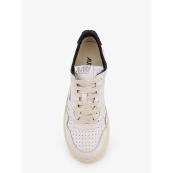 Medalist leather sneakers with side print