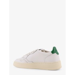 Medalist leather sneakers