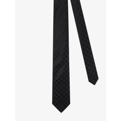 Silk tie