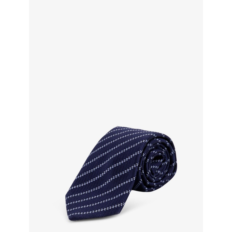 Silk tie