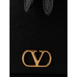 Leather Vanity bag with VLogo Signature
