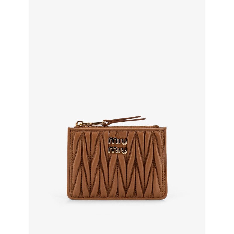 Quilted leather card holder